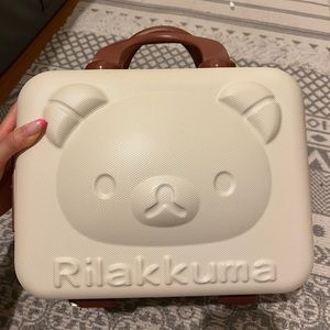 Brand new Rilakkuma kawaii hand cosmetics travel case with built in lock system